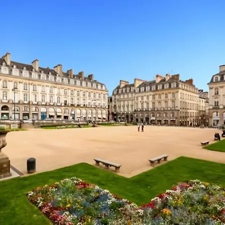 Daire L'atypique - Place Du Parlement - Coeur De *
